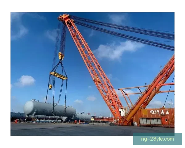 努诺召回彰显铁锤战略转型新篇